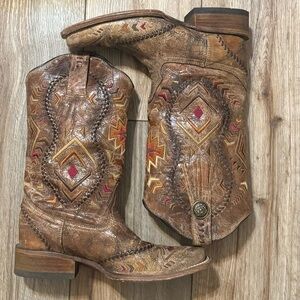 Corral Brown Western Cowboy Boots with Embroidered Design